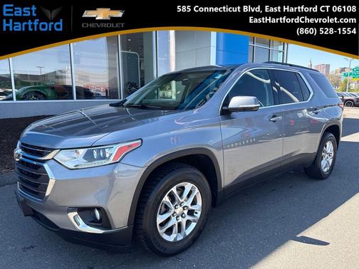 Satin Steel Metallic 2019 Chevrolet Traverse LT Cloth