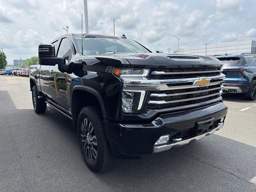 2022 Chevrolet Silverado 3500 High Country