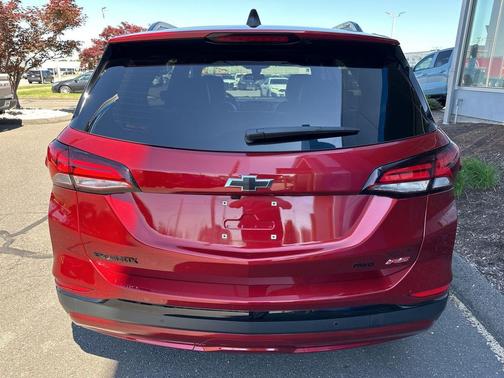 Radiant Red Tintcoat 2024 Chevrolet Equinox AWD RS
