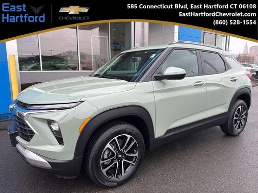 Cacti Green 2026 Chevrolet Trailblazer LT