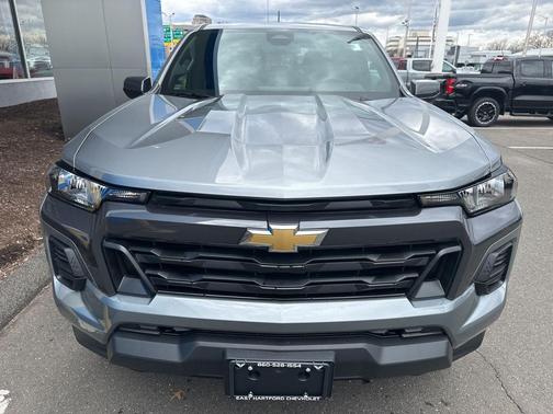 Sterling Gray Metallic 2026 Chevrolet Colorado LT