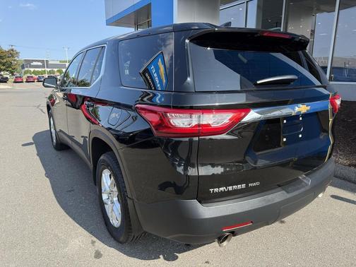 2020 Chevrolet Traverse LS