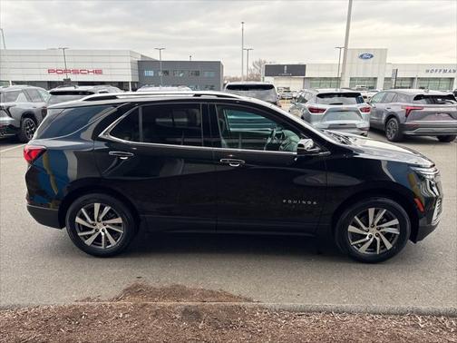 2022 Chevrolet Equinox Premier w/1LZ