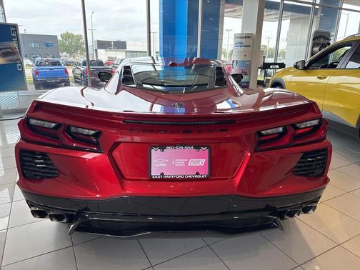 2025 Chevrolet Corvette Stingray w/2LT