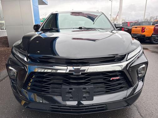 Black 2023 Chevrolet Blazer RS