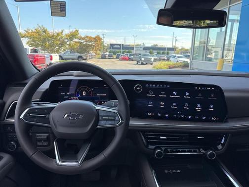 2025 Chevrolet Suburban 4WD Z71