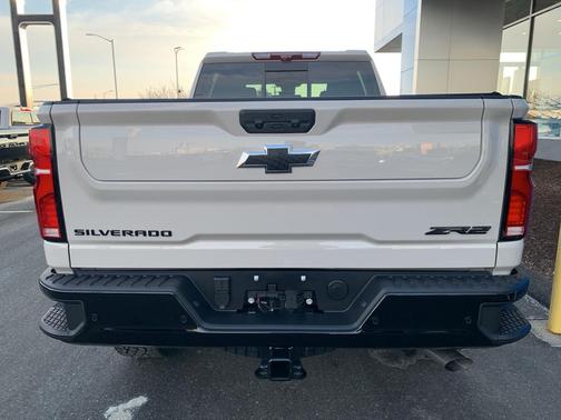 2026 Chevrolet Silverado 2500 Crew Cab, Standard Bed, XR2, 4WD