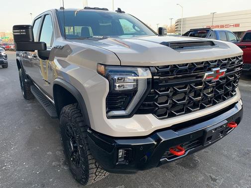 2026 Chevrolet Silverado 2500 Crew Cab, Standard Bed, XR2, 4WD