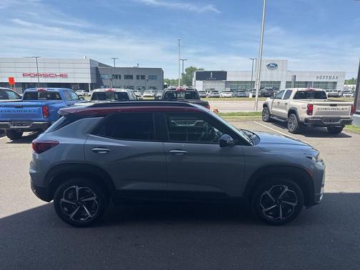Sterling Gray Metallic 2023 Chevrolet Trailblazer RS