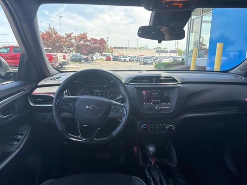 Sterling Gray Metallic 2023 Chevrolet Trailblazer RS