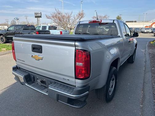 Silver Ice Metallic 2018 Chevrolet Colorado WT