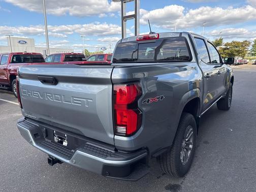 2025 Chevrolet Colorado LT