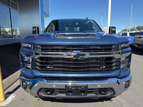 Lakeshore Blue Metallic 2026 Chevrolet Silverado 2500 LT