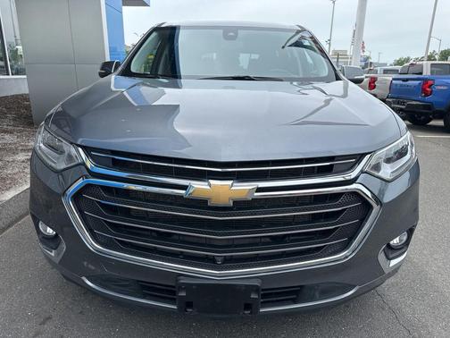 Satin Steel Metallic 2021 Chevrolet Traverse Premier