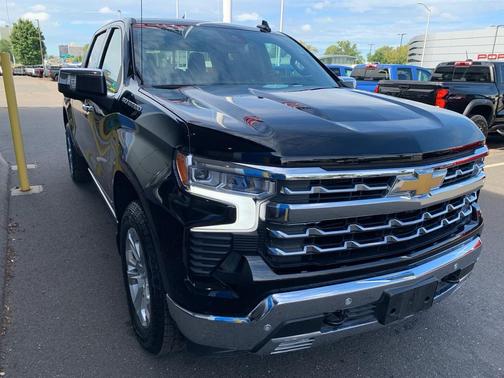 2025 Chevrolet Silverado 1500 LTZ