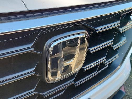 Platinum White Pearl 2024 Honda CR-V