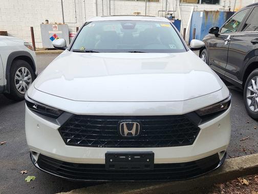 2025 Honda Accord Hybrid 