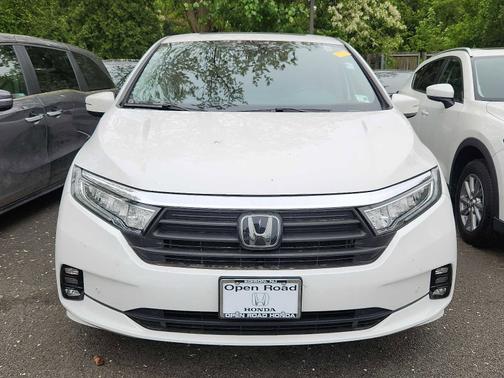 Platinum White Pearl 2023 Honda Odyssey