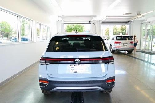 2025 Volkswagen Taos 1.5T SEL