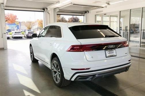 2023 Audi Q8 55 Prestige