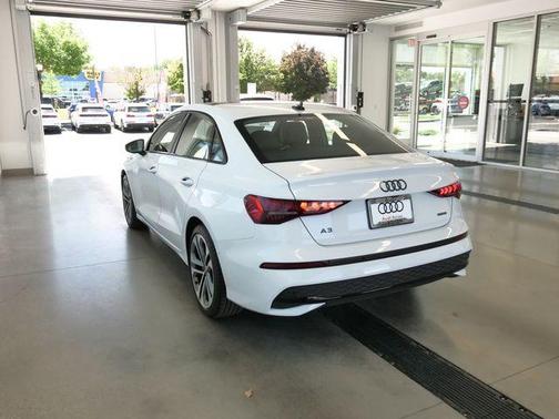 Glacier White Metallic 2025 Audi A3 2.0T Premium