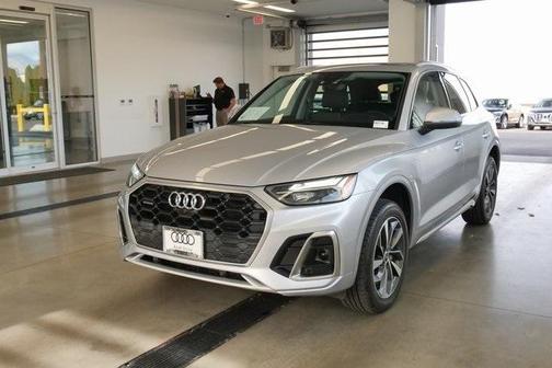 2024 Audi Q5 45 S line quattro Premium