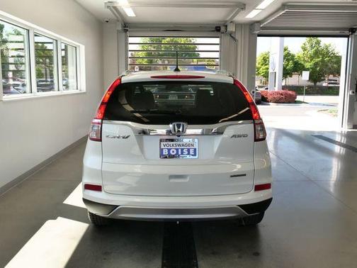 White 2016 Honda CR-V Touring