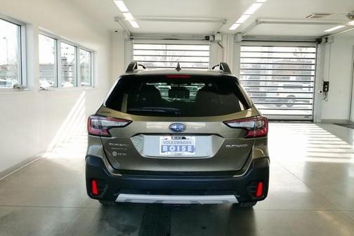 2022 Subaru Outback Limited