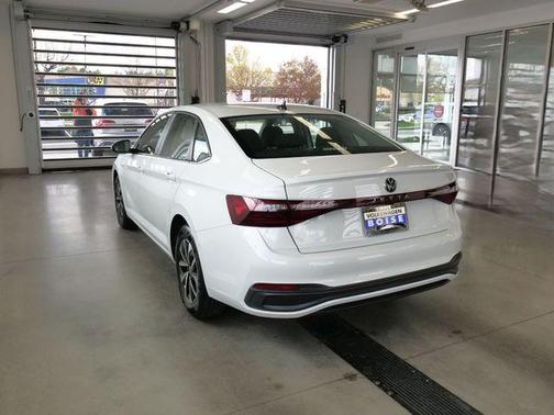 Pure White 2025 Volkswagen Jetta 1.5T S