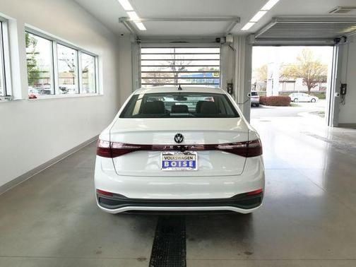 Pure White 2025 Volkswagen Jetta 1.5T S