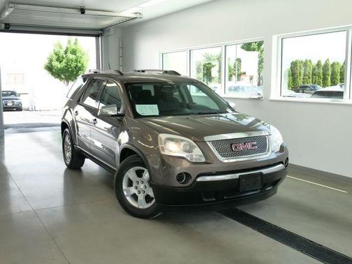 Medium Brown Metallic 2010 GMC Acadia SL