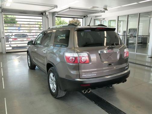 Medium Brown Metallic 2010 GMC Acadia SL