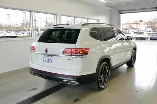 2023 Volkswagen Atlas 3.6L SE w/Technology