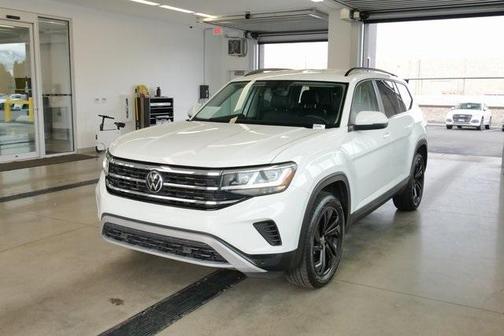 2023 Volkswagen Atlas 3.6L SE w/Technology