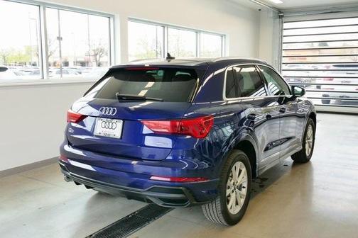 2022 Audi Q3 45 S line Premium