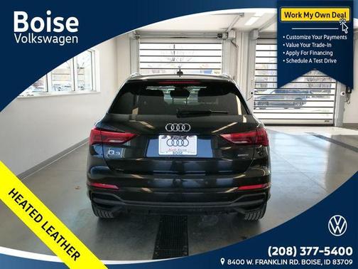 Mythos Black Metallic 2025 Audi Q3 45 S line Premium