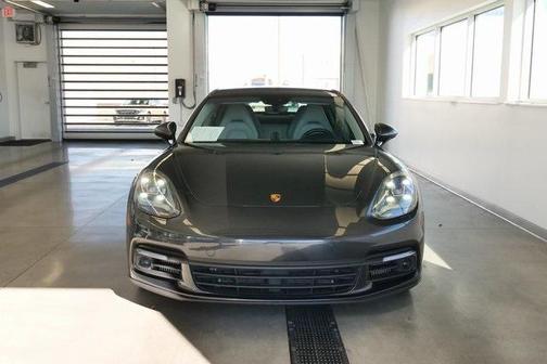 2017 Porsche Panamera 4S