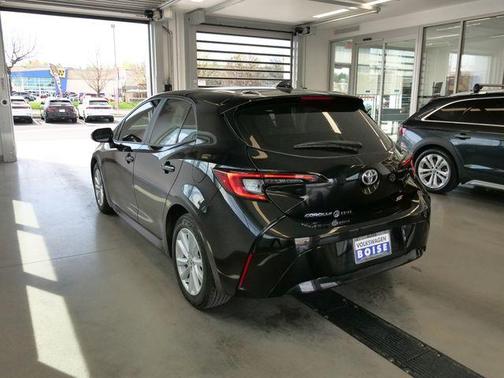 2023 Toyota Corolla Hatchback SE