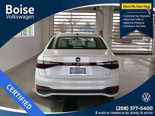 Opal White Pearl Effect 2025 Volkswagen Jetta 1.5T SE