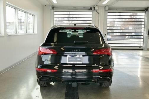 2025 Audi Q5 45 S line quattro Premium