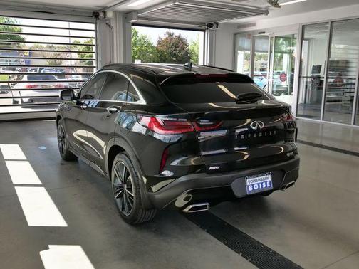 Black Obsidian 2023 INFINITI QX55 LUXE