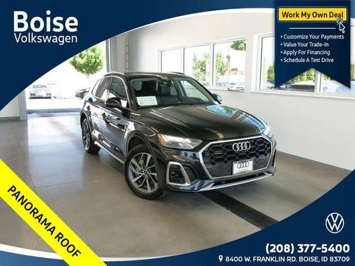 Mythos Black Metallic 2024 Audi Q5 45 S line quattro Premium