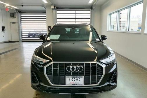 2020 Audi Q3 45 S line Premium