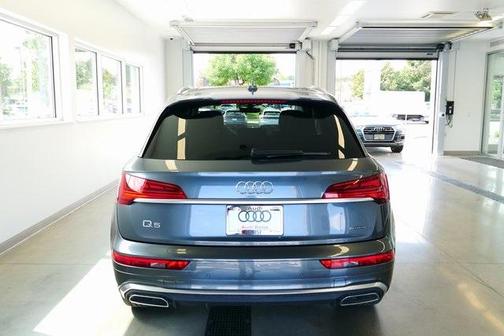 2025 Audi Q5 55 S line quattro Premium
