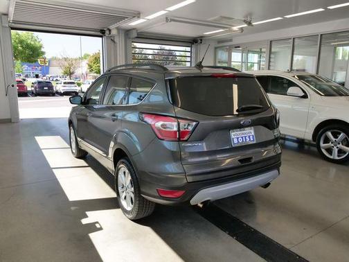Magnetic 2018 Ford Escape SEL