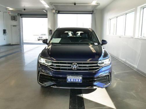 2022 Volkswagen Tiguan 2.0T SEL R-Line