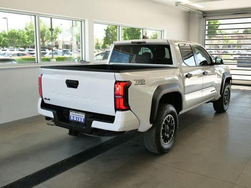 Ice 2024 Toyota Tacoma TRD Off Road