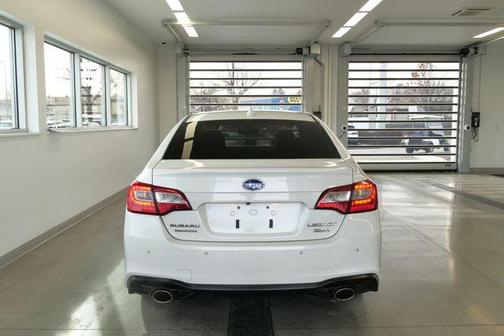 2018 Subaru Legacy 3.6R Limited