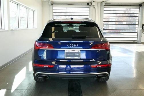 2025 Audi Q5 45 S line quattro Premium