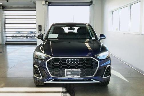 2025 Audi Q5 45 S line quattro Premium